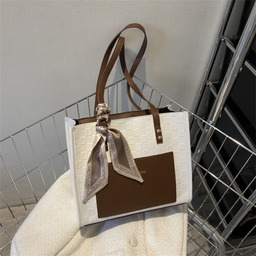 Bag Bag Women's Autumn Versatile Tote Bag 2022 New Handbag Fashion Niche Vintage Contrast One Shoulder Commuter Bag