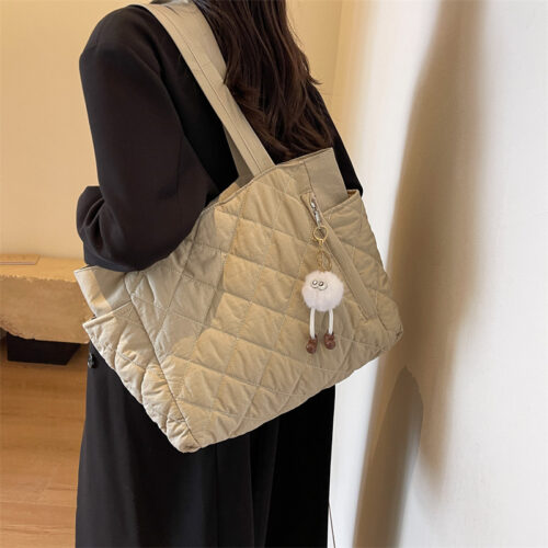 2024 New Large-Capacity Bag Female Lingge Canvas Bag Niche Versatile Commuter Tote Bag Shoulder Bag Cross-border - Image 2